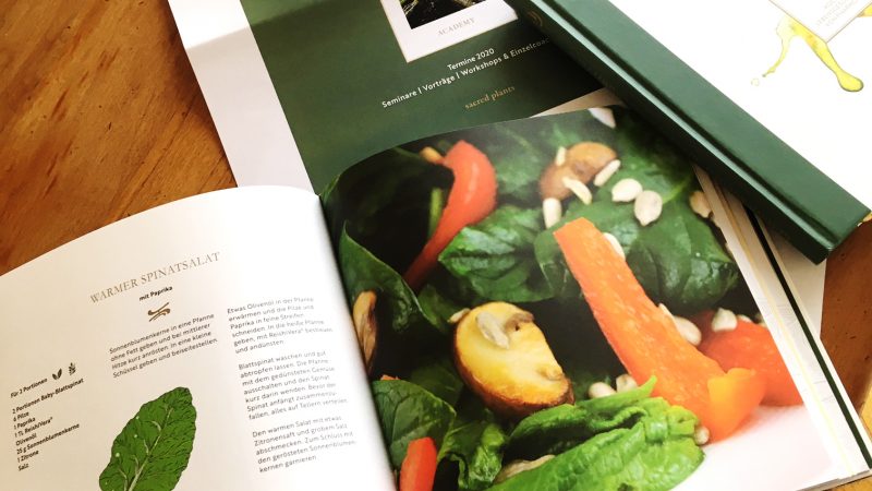 Das erste vegetarische Kochbuch mit Lebensgesundmittel® von PHARMOS NATUR